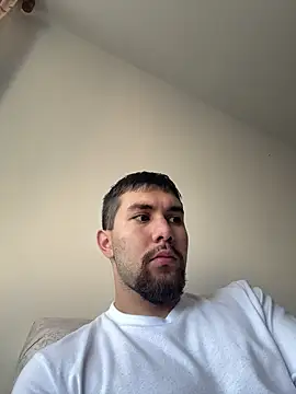 Snapshot of Diicaprio69 chatting on November 8, 2025, 11:47 am Diicaprio69 online show from November 8, 2025, 11:47 am