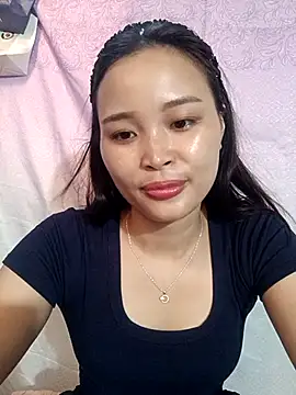 Lili lovely online show from September 19, 2025, 12:58 am