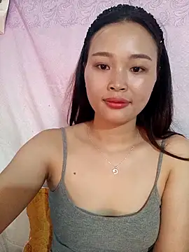 Lili lovely online show from September 21, 2025, 2:39 am