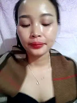 Lili lovely online show from November 15, 2025, 1:09 am