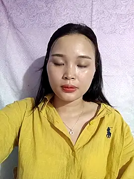 Lili lovely online show from October 5, 2025, 8:16 am