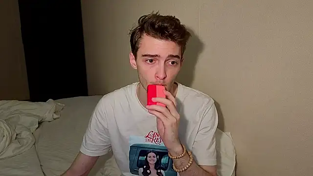 Snapshot of spider____man chatting on June 26, 2026, 4:35 pm spider man online show from June 26, 2026, 4:35 pm