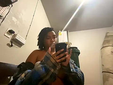 princesslivv online show from November 23, 2025, 9:08 am