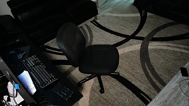 SLANGONDEMHOES online show from October 5, 2025, 6:37 am