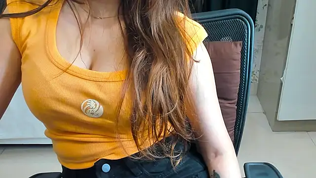 Snapshot of Shawtty_Girl chatting on October 22, 2025, 6:29 pm Shawtty Girl online show from October 22, 2025, 6:29 pm