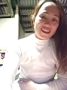 Fienjr online show from November 7, 2025, 1:37 pm