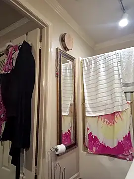 mresquared online show from February 24, 2026, 10:21 pm