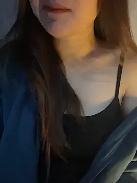 Snapshot of Hinne07 chatting on February 6, 2026, 1:34 am Hinne07 online show from February 6, 2026, 1:34 am