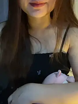 Snapshot of Hinne07 chatting on February 21, 2026, 9:33 am Hinne07 online show from February 21, 2026, 9:33 am