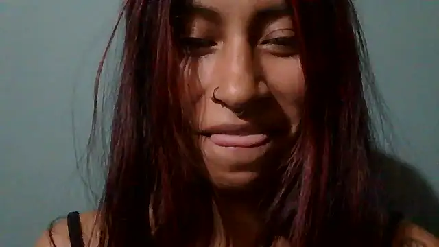 Pocahontas tw online show from November 17, 2025, 2:15 am