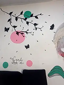 curvy diva  online show from December 14, 2025, 8:53 am