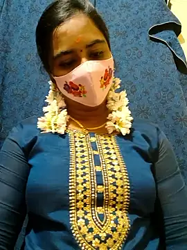 mini-queen online show from January 7, 2026, 12:21 pm