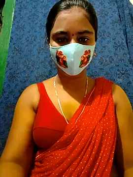 mini-queen online show from September 21, 2025, 9:47 am