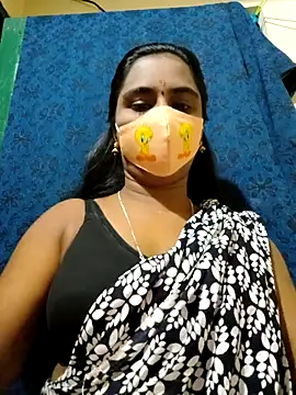 mini-queen online show from September 16, 2025, 6:20 pm