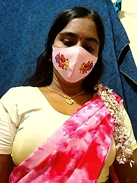 mini-queen online show from January 11, 2026, 2:13 pm