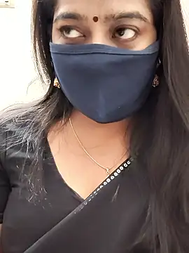 saritha29 online show from January 11, 2026, 4:47 pm