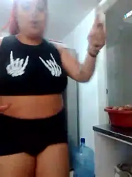 snow belle online show from February 10, 2026, 4:17 pm