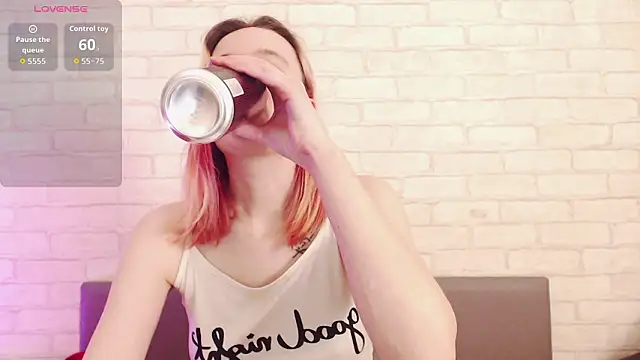 Snapshot of Ericha_Stone chatting on February 24, 2026, 8:15 am Ericha Stone online show from February 24, 2026, 8:15 am