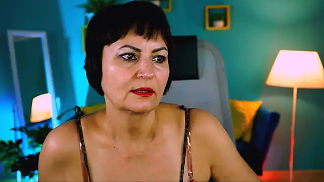 HelenBeler online show from November 16, 2025, 12:54 pm