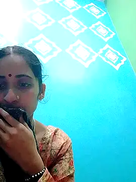 Pahadi couple online show from October 10, 2025, 4:46 am