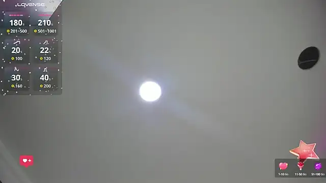 Emilywillis8 online show from September 26, 2025, 1:07 pm