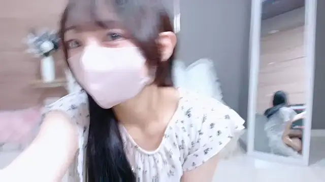 Mashiro-chan online show from October 1, 2025, 7:02 am