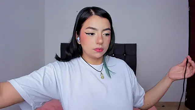 sammy bunny1 online show from November 8, 2025, 9:07 pm