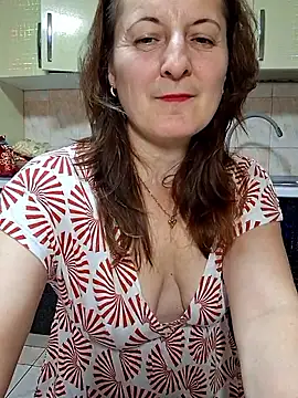 Fluturas2 online show from November 19, 2025, 9:59 pm