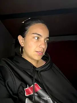 blinkiii  online show from November 20, 2025, 11:58 pm