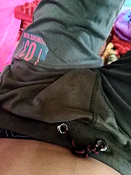 onlymasti00 online show from September 29, 2025, 9:05 am