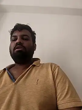 vinay smalldick online show from March 25, 2026, 4:01 am