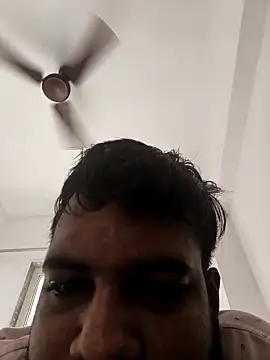 Snapshot of vinay_smalldick chatting on May 2, 2026, 3:45 am vinay smalldick online show from May 2, 2026, 3:45 am