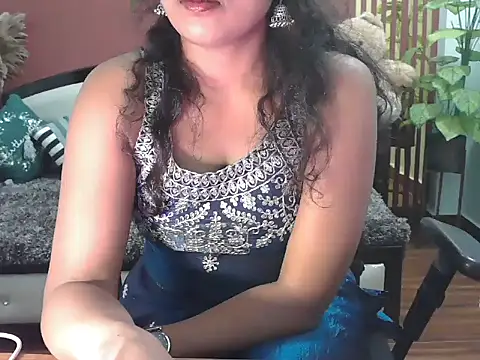 shaalu sharma online show from November 29, 2025, 11:27 pm