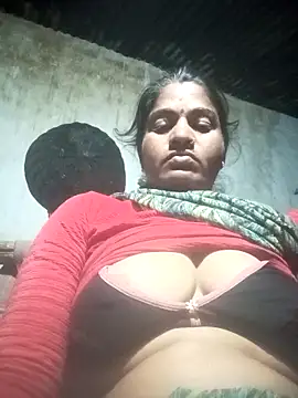 Snapshot of Hansini_Gowda chatting on October 22, 2025, 10:52 pm Hansini Gowda online show from October 22, 2025, 10:52 pm