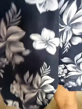 Snapshot of Shani_Izu chatting on October 21, 2025, 4:56 am Shani Izu online show from October 21, 2025, 4:56 am