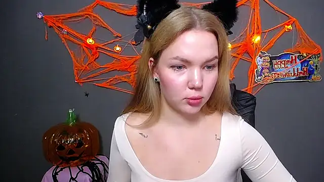 StellaLight online show from October 15, 2025, 11:07 am