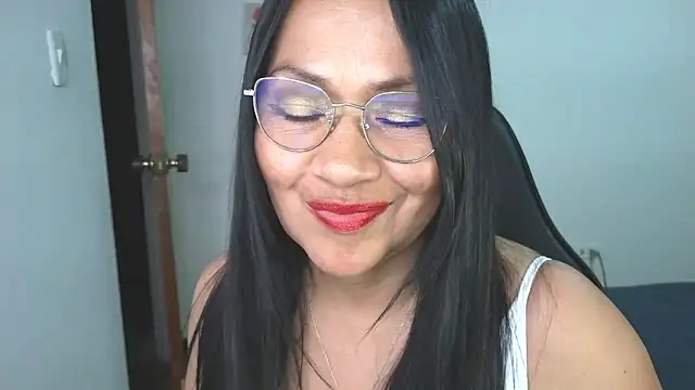 LissafeetHott online show from September 19, 2025, 7:23 am