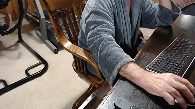 billy471 online show from November 4, 2025, 4:00 pm