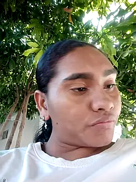 Lucy-Ferr online show from December 5, 2025, 2:15 pm