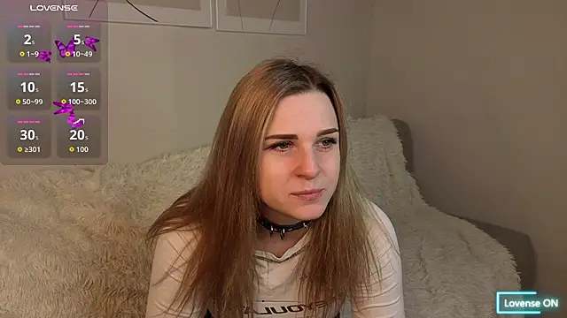 HelenMartines online show from April 1, 2026, 11:00 am