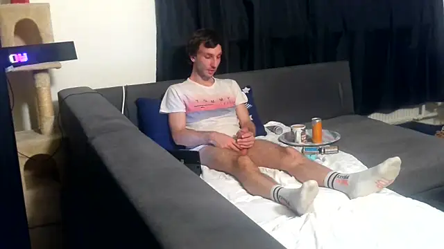 Snapshot of cum2camboys chatting on February 12, 2026, 8:30 pm cum2camboys online show from February 12, 2026, 8:30 pm