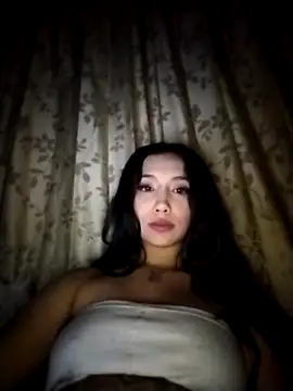 Ella rr online show from September 9, 2025, 5:39 am