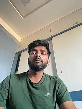 Snapshot of desi_indicoc chatting on November 13, 2025, 9:46 am desi indicoc online show from November 13, 2025, 9:46 am