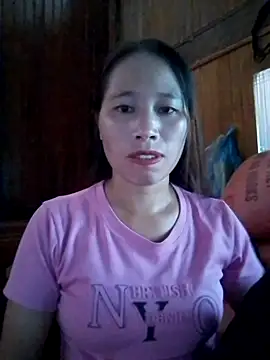 laveder-00 online show from September 15, 2025, 1:28 am