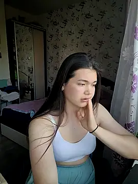 Albi Glow online show from September 18, 2025, 11:13 am