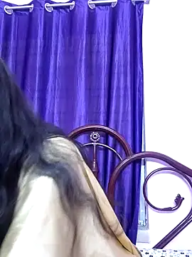 cutie pei002 online show from November 25, 2025, 2:12 am