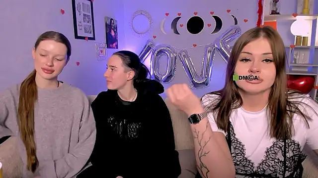 khloebeauty online show from February 13, 2026, 8:09 pm