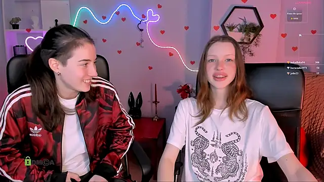 khloebeauty online show from April 10, 2026, 7:21 pm