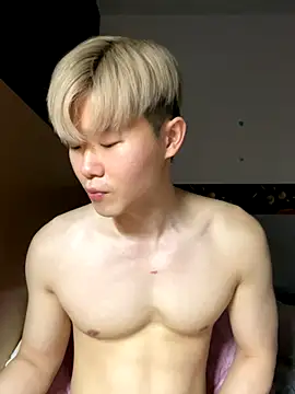 Snapshot of zachlee_69 chatting on October 21, 2025, 9:52 am zachlee 69 online show from October 21, 2025, 9:52 am