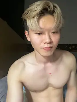 Snapshot of zachlee_69 chatting on November 15, 2025, 10:36 pm zachlee 69 online show from November 15, 2025, 10:36 pm